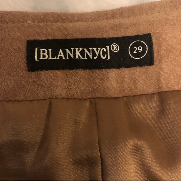 BLANK NYC SUEDE CAMEL SIDE ZIPPER MINI SKIRT SIZE (29) - Picture 9 of 13